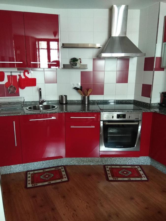 Apartamento Cine Colon Ribadeo Dış mekan fotoğraf
