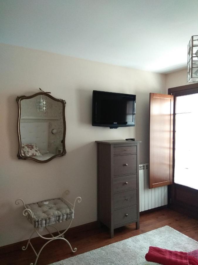 Apartamento Cine Colon Ribadeo Dış mekan fotoğraf